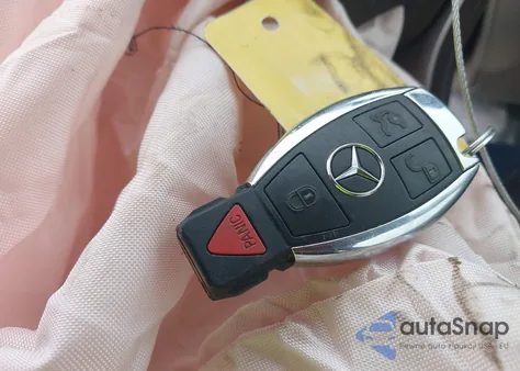 2014 Mercedes-Benz E 250 Bluetec 4Matic из США, поврежденный, VIN WDDHF9HB3EA866360